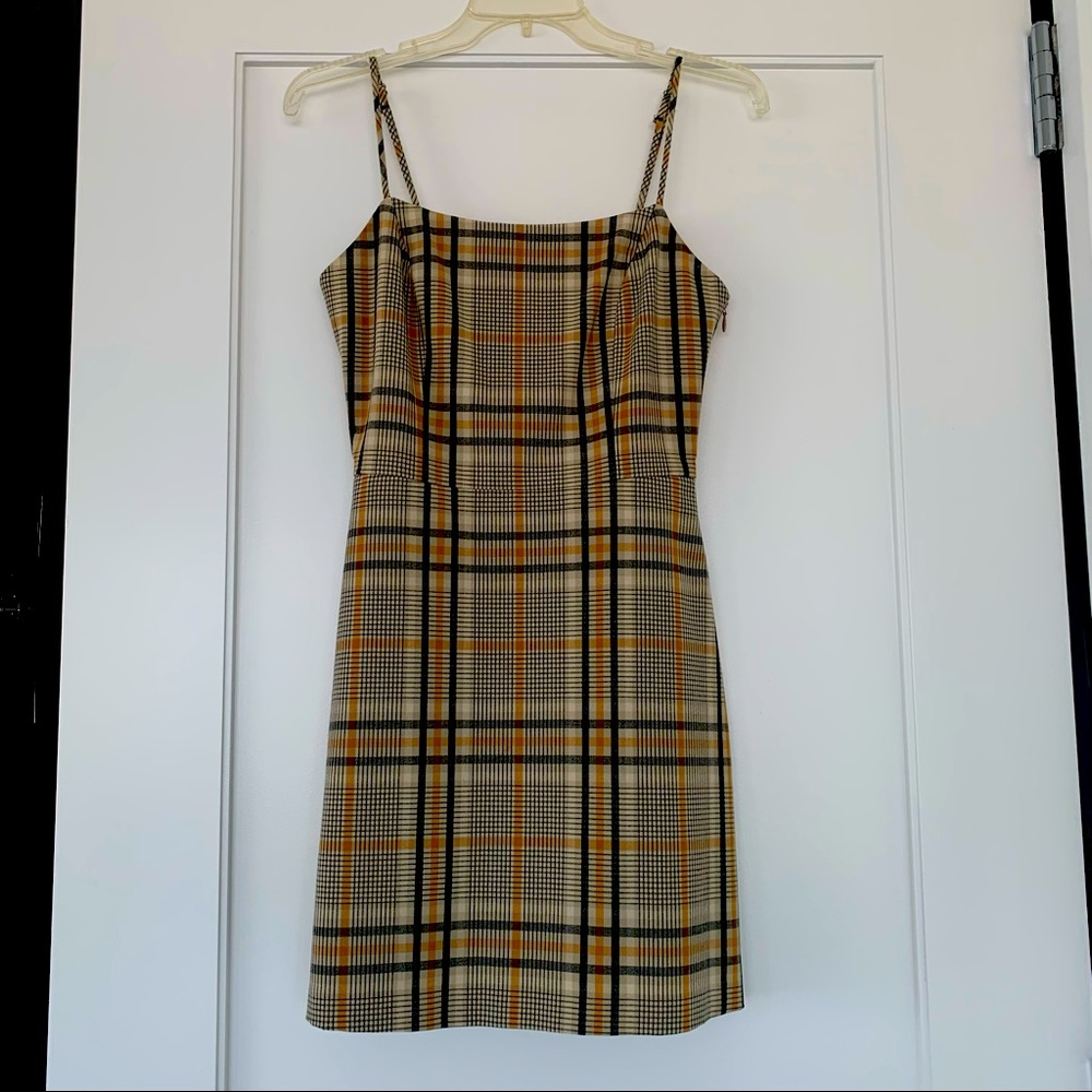 Aritzia dress
